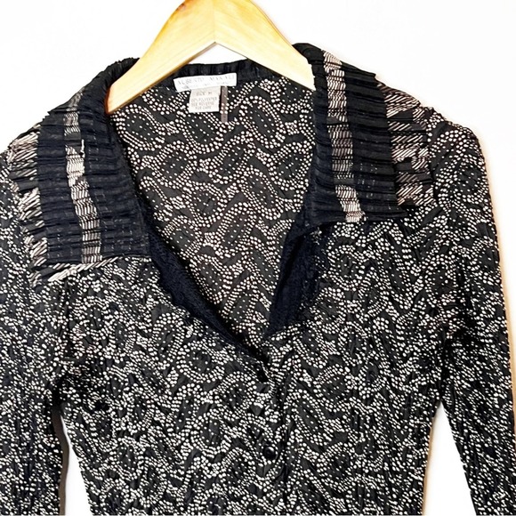 SZ M Alberto Makali Black & White Pattern Top - Picture 8 of 8